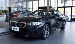 宝马5系最新爆料视频,尖端科技与豪华体验并重