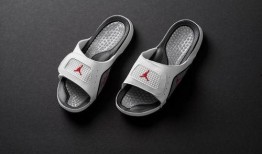 安踏拖鞋爆料视频播放在线观看