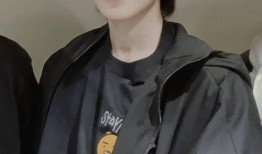 宋亚轩三个少年爆料视频,揭秘青春校园的欢乐时光