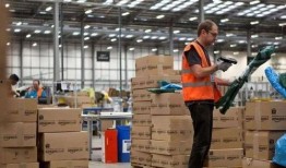 亚马逊仓库爆料流程视频,揭秘内部操作与物流秘密